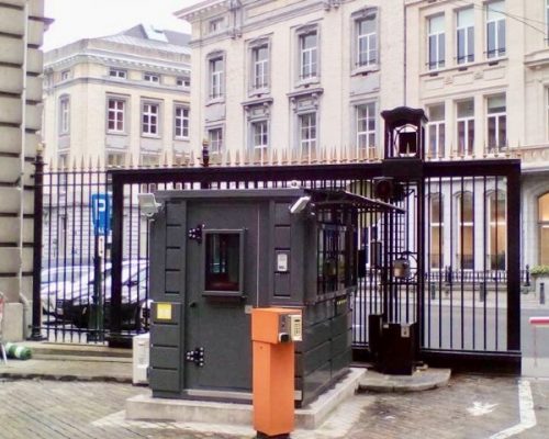 Οι Βελγικές υπηρεσίες ασφάλειας επέλεξαν τους οικίσκους kibo